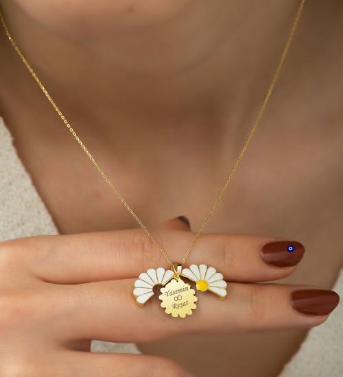 Açılır Papatya Çiçeği Kişiye Özel 925 Ayar Gümüş Aşk Kolyesi